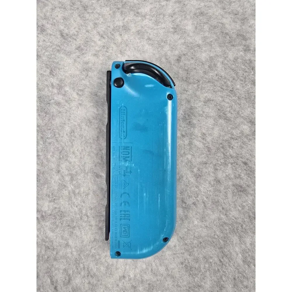 NINTENDO HAC-001 (-01) RED/BLUE (BKEHAC001) SD Card Case Dock (READ DESCRIPTION)